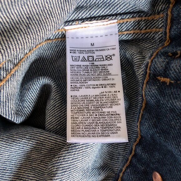 OLD NAVY Jacket Women's‎ M Blue Denim Trucker Westerncore Pockets Casual - Picture 9 of 12